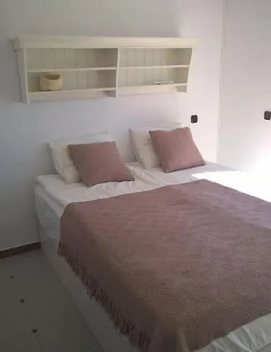 Radovy Dum U More, 20 Minut Od Letiste, Bazen Vakantiehuis