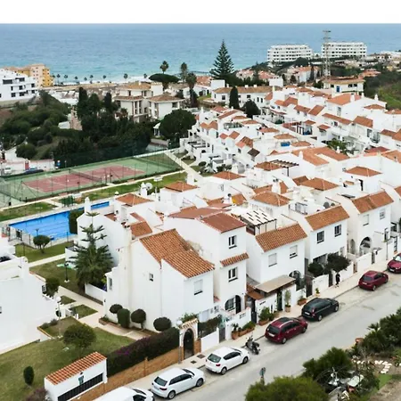 řadový Dům U Moře, 20 Minut Od Letiště, Bazén