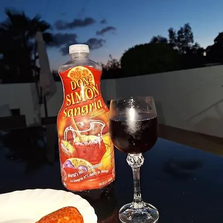 Holiday home Radovy Dum U More, 20 Minut Od Letiste, Bazen